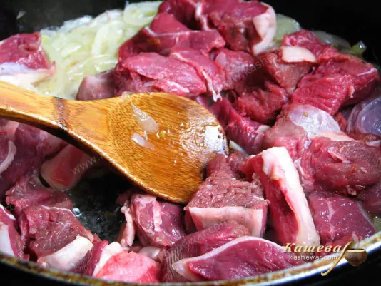 Add meat to the fried onion