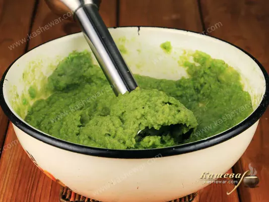 Green pea puree