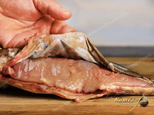 Carp skinning