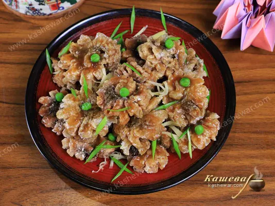 Chrysanthemum fish