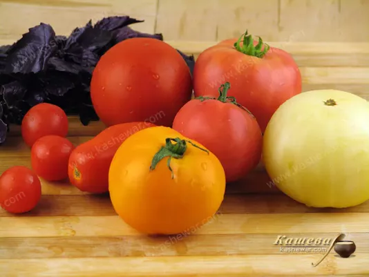 Salad tomatoes