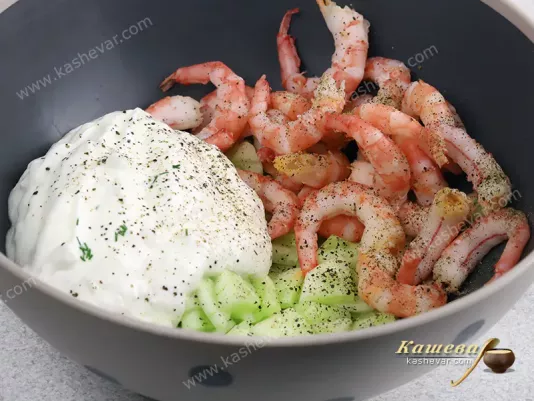 Shrimp and cucumber salad with horseradish mayonnaise