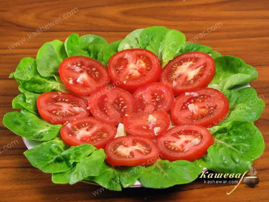 Tomatoes with garlic