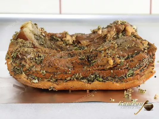 Salo greased with spices and garlic