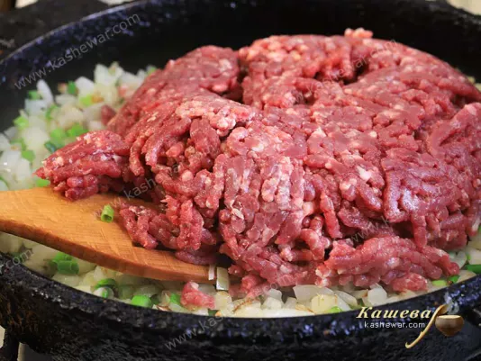 Minced beef in a pan
