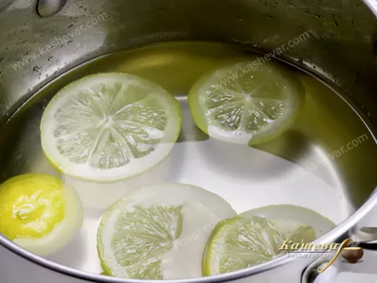 Syrup with lemon