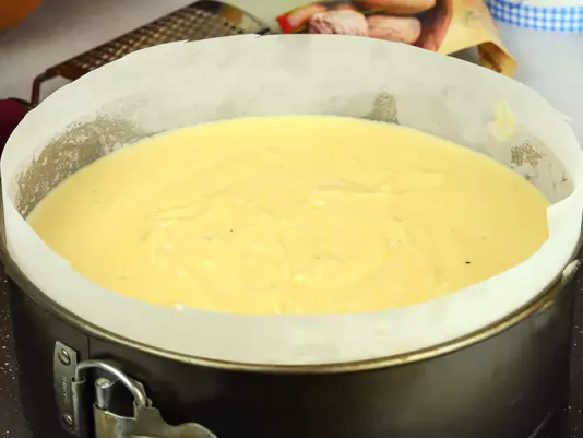 Creamy pumpkin cheesecake