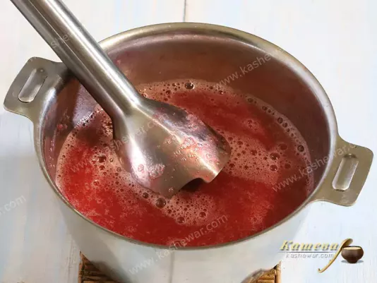 Plum pie sauce