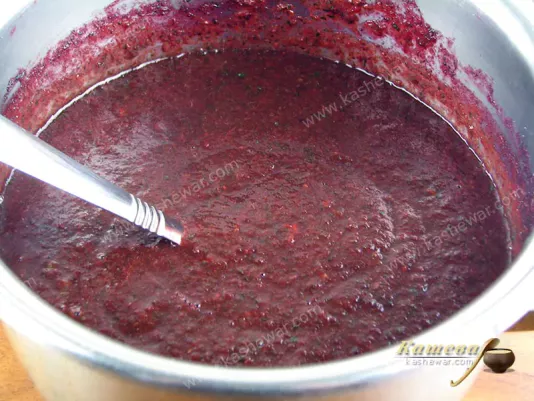 Plum sauce