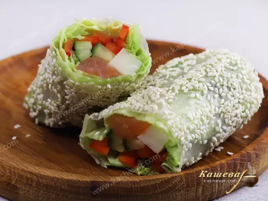 Spring rolls with red fish