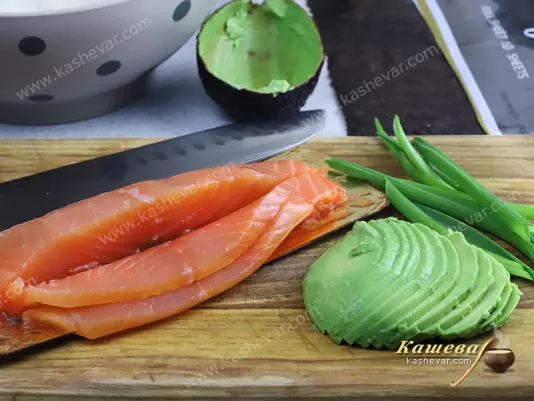 Salmon, cucumber and avocado for sushi