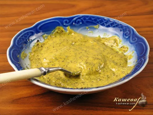 Mustard and olive oil sauce
