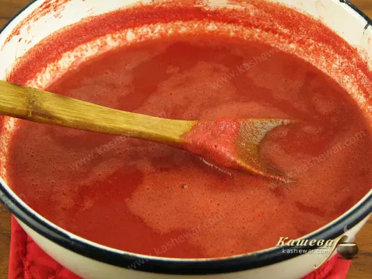 Ready tomato juice