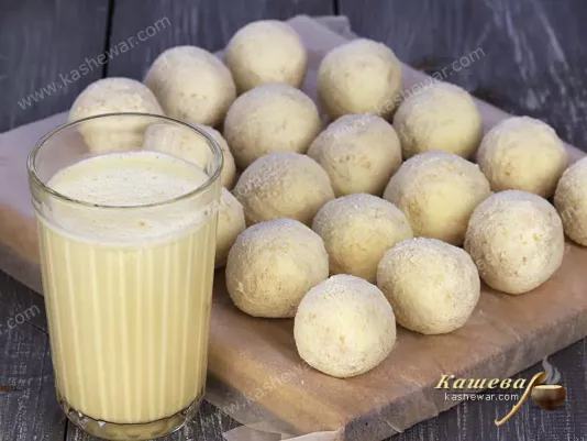 Oatmeal and cottage cheese dessert