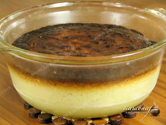 Serving ready-made curd pudding