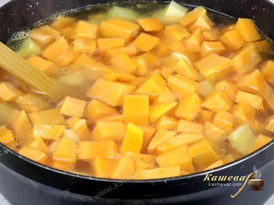 Vegetables in mushroom broth