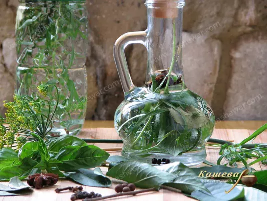 Preparing spicy vinegar ingredients