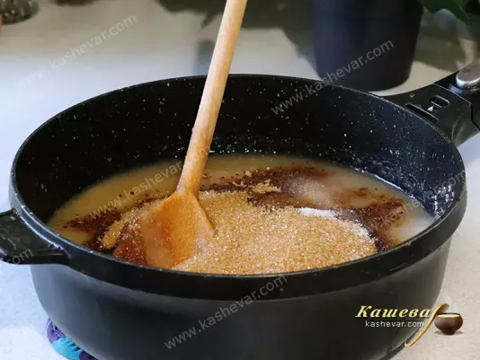 Яблочное масло