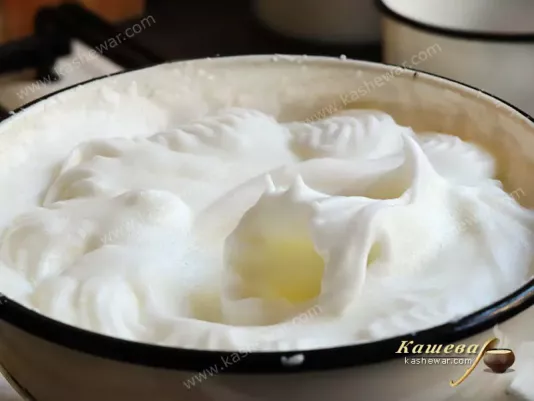 Whipped egg whites