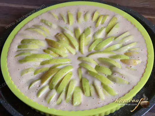Tightly packed apples in dough