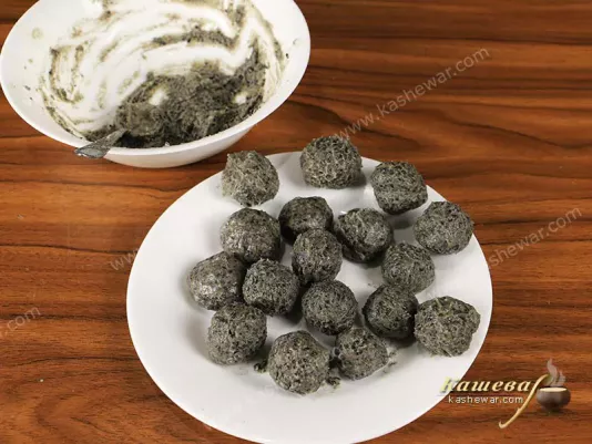 Yuanxiao filling balls