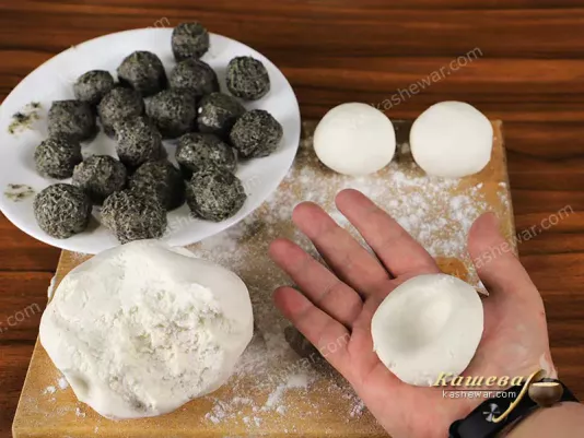 Prepare the dough for Yuanxiao