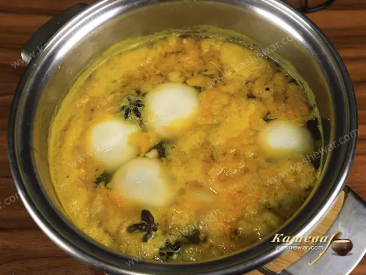 Yuanxiao in sweet broth
