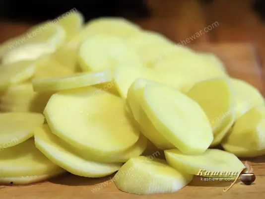 Sliced potatoes