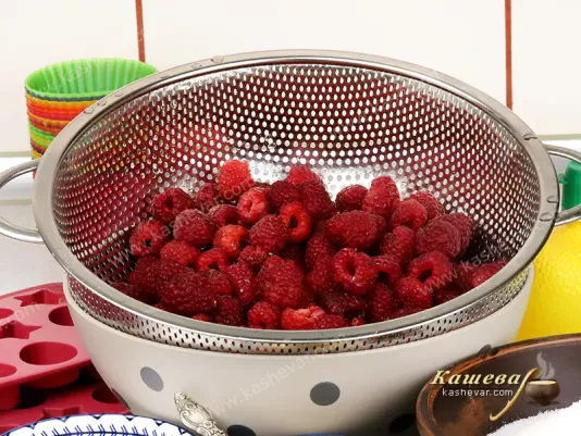 Raspberries, washed in a sieve