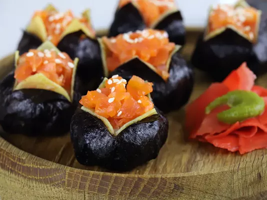 Суші Дзакуро-дзусі – рецепт з фото, японська кухня
