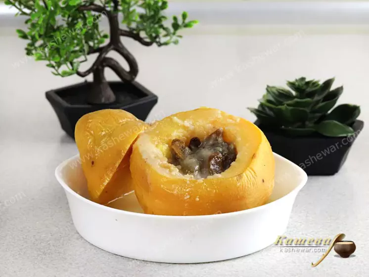 Quince with nuts and raisins – recipe with photo, Georgian cuisine