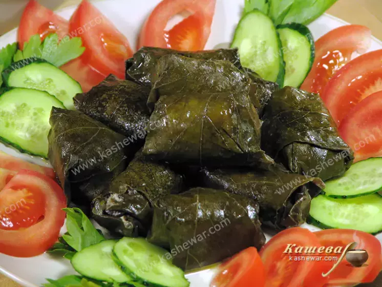 Azerbaijani-syle stuffed grape leaves Dolma - recipe with photo, Azerbaijani cuisine