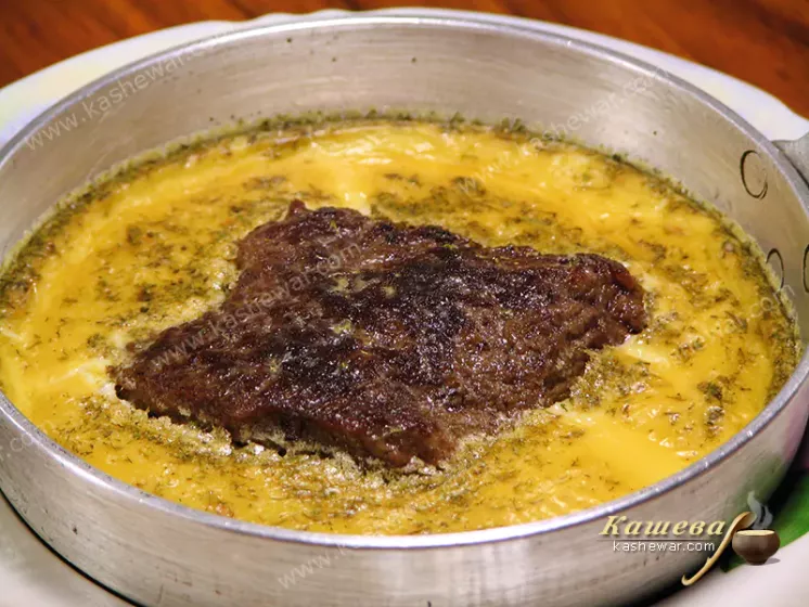Beefsteak with egg - recipe with photo, German cuisine