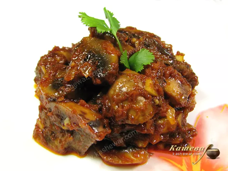 Champignons stewed with vegetables and spices (Bhuna achari kumbh) - recipe with photo, Indian cuisine