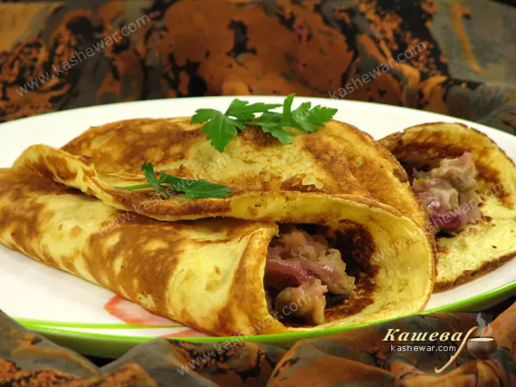 Млинці з беконом та яблуками – рецепт з фото, шведська кухня