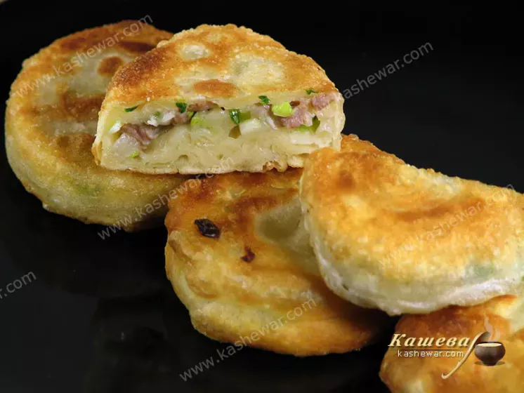Блинчики с зеленым луком по-пекински – рецепт с фото, китайская кухня