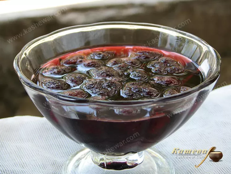 Whole strawberry jam – recipe with photo, food preservation for the winter