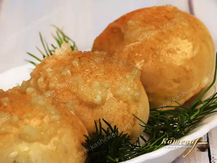 Пампушки з часником – рецепт з фото, українська кухня